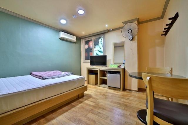Daegu Bisan-Dong Villa Motel الغرفة الصورة